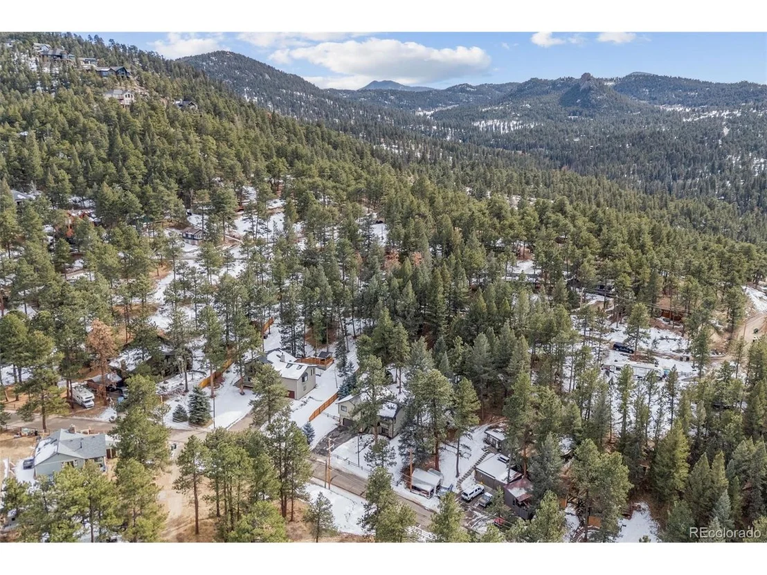 Photo of 27218 Mountain Park Rd
