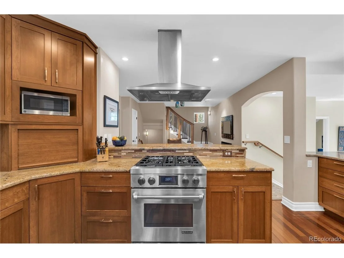 Photo of 520 Colorado Blvd