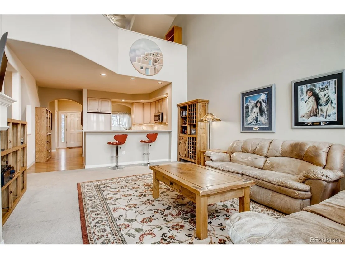Photo of Unit B at 3325 W 111th Loop