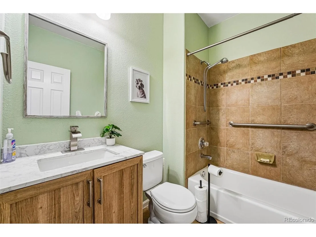 Photo of 10566 Tracewood Cir