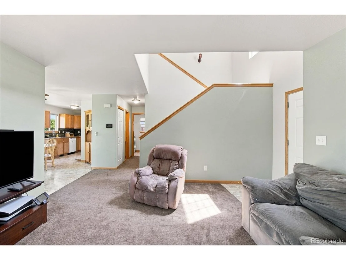 Photo of 857 McClure Ave