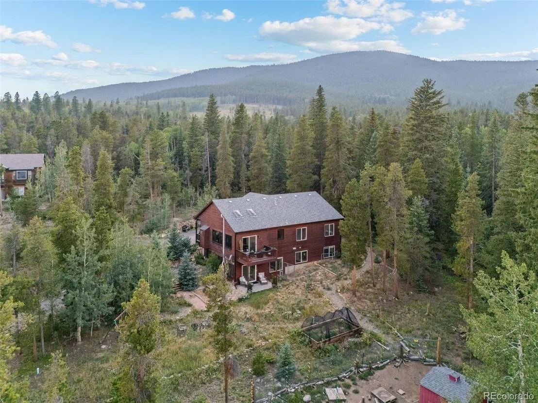 Photo of 424 W Dory Way