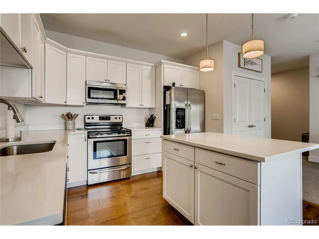 Photo of Unit B at 6780 Meade Cir