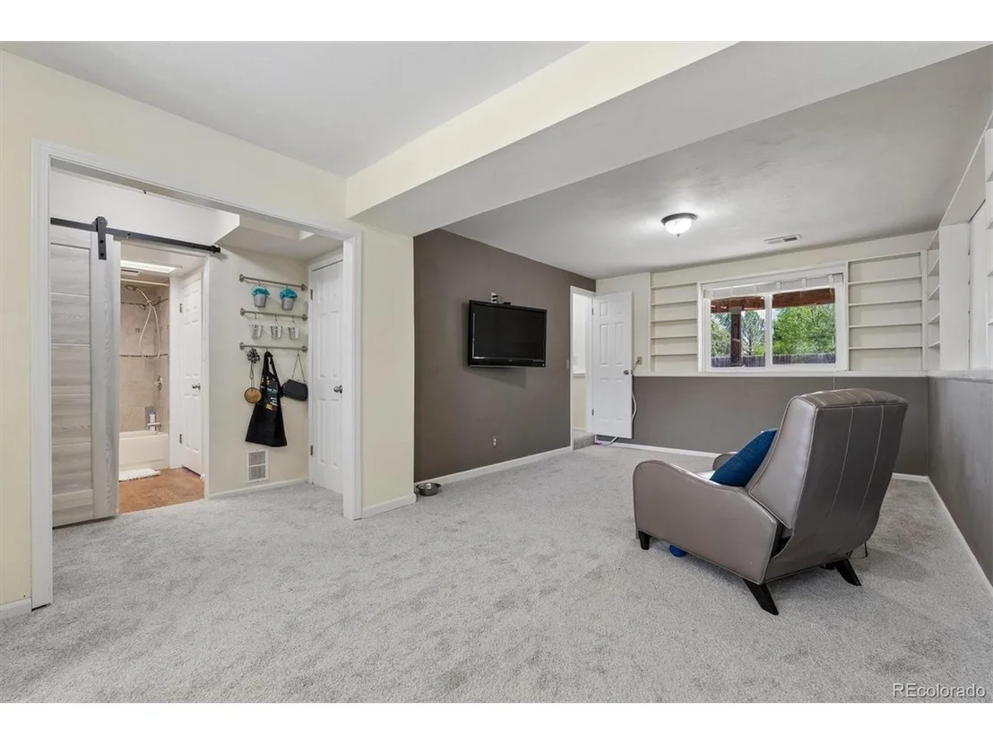 Photo of 4882 Brandon Creek Dr
