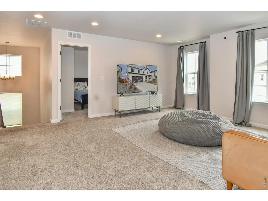 Photo of 2656 Long Ln