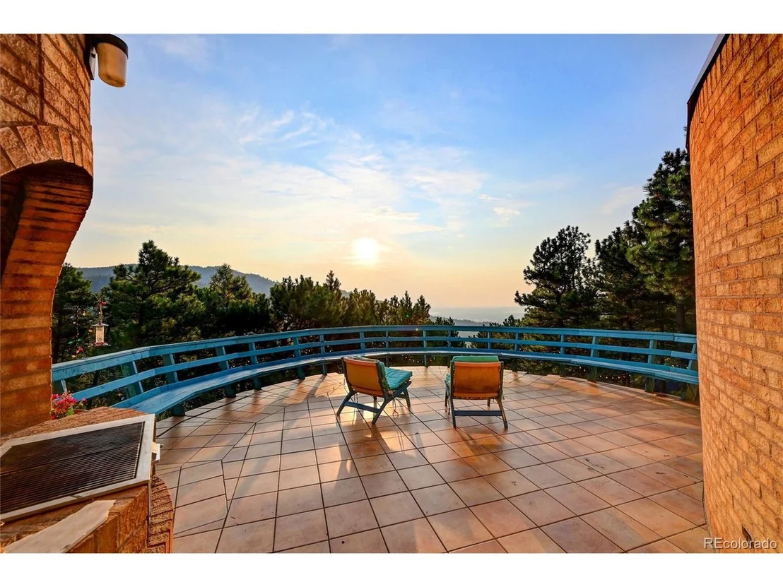 Photo of 218 Anemone Dr