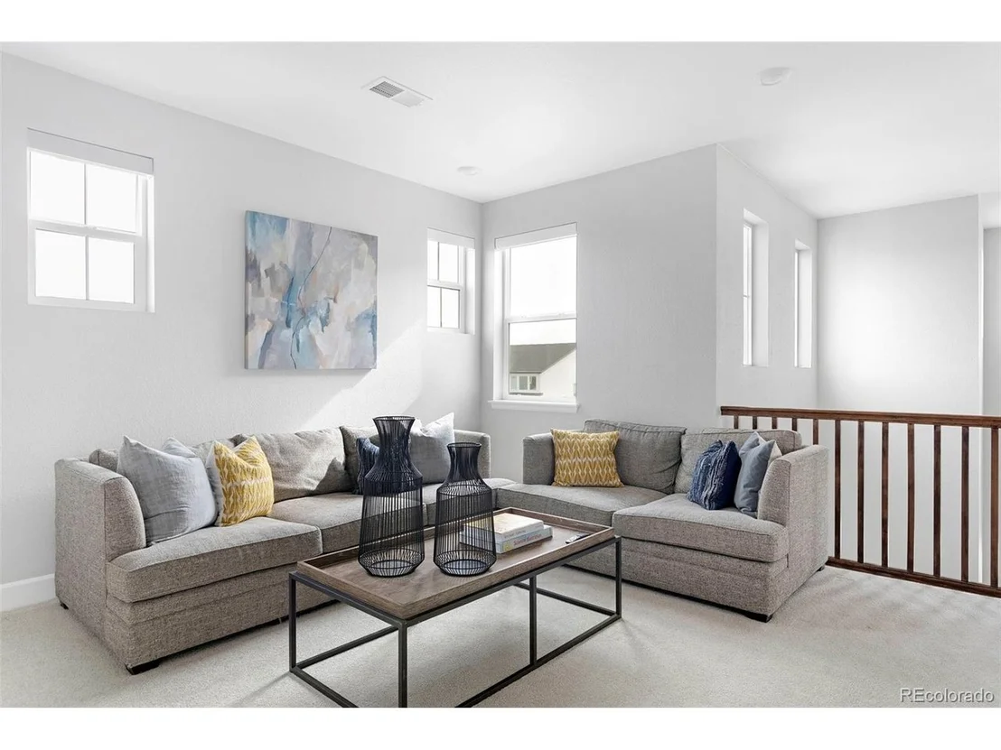 Photo of 9349 Russell Cir