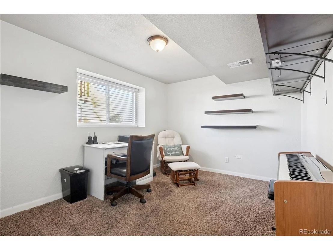 Photo of 219 Dianna Dr