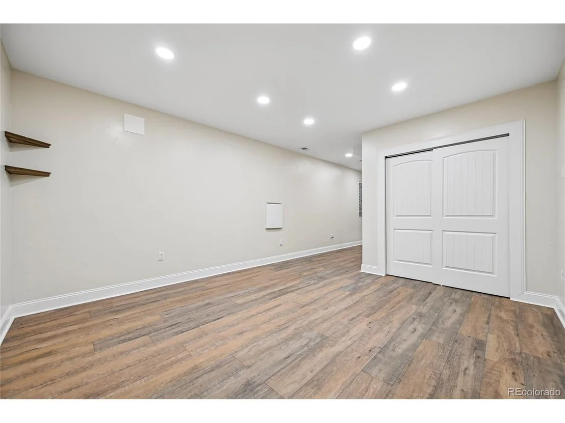 Photo of 4150 Aztec Rd