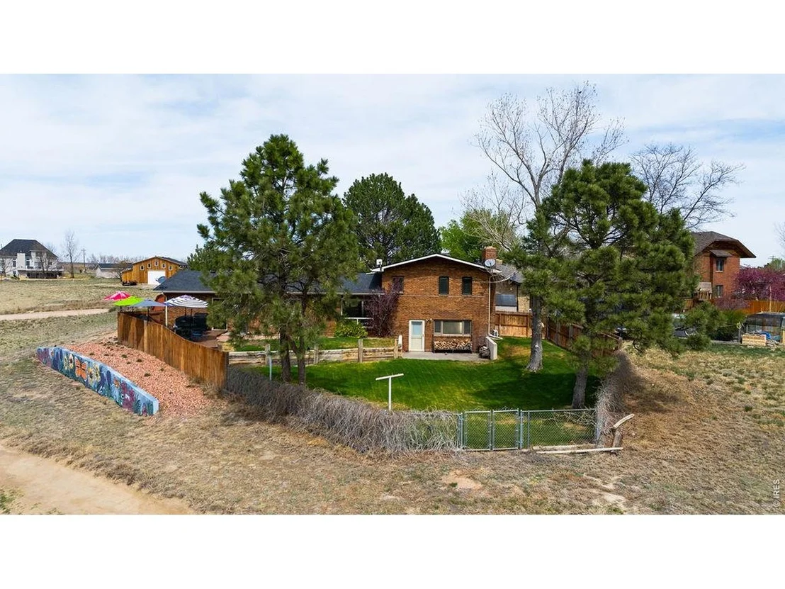 Photo of 112 Bachar Dr