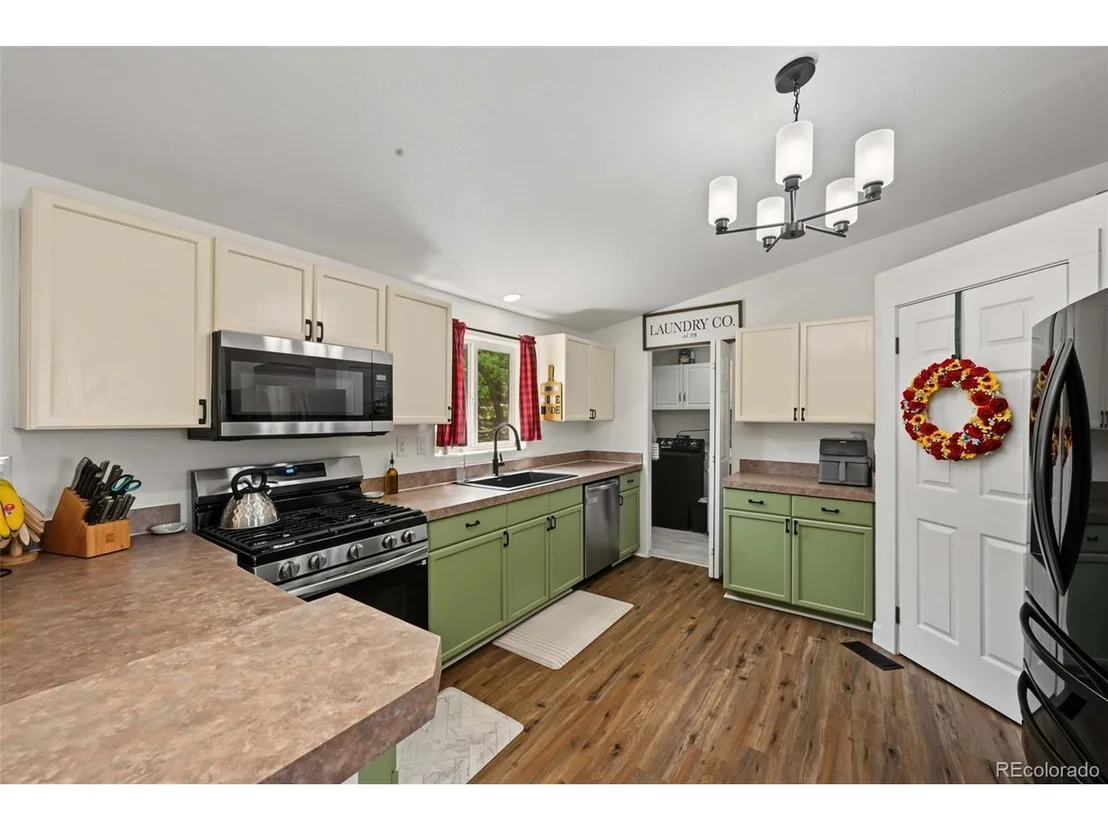 Photo of 888 14th Trl