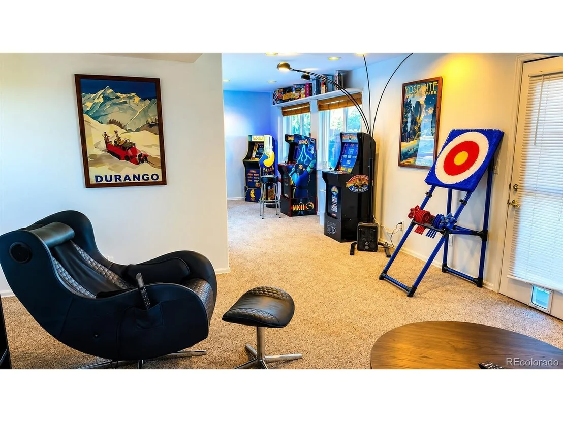 Photo of 11196 Bryant Dr