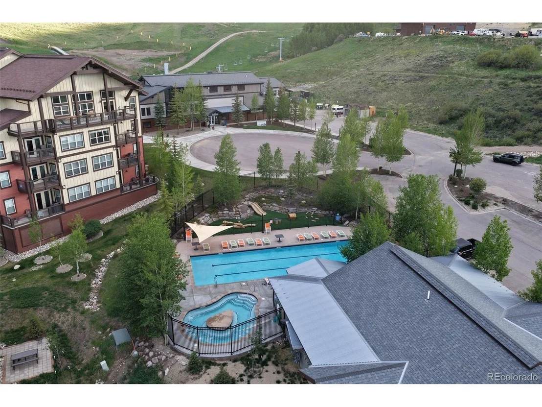 Photo of 680 Lone Eagle Dr