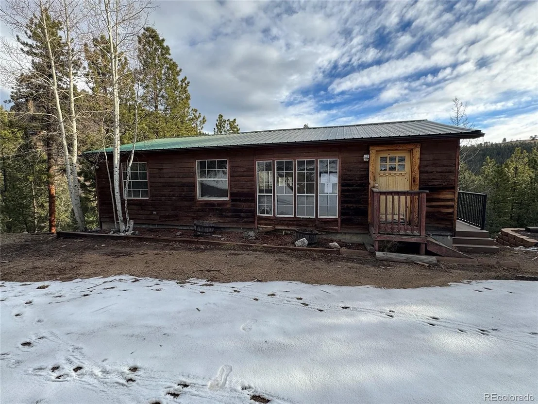 Photo of 1534 Roland Dr