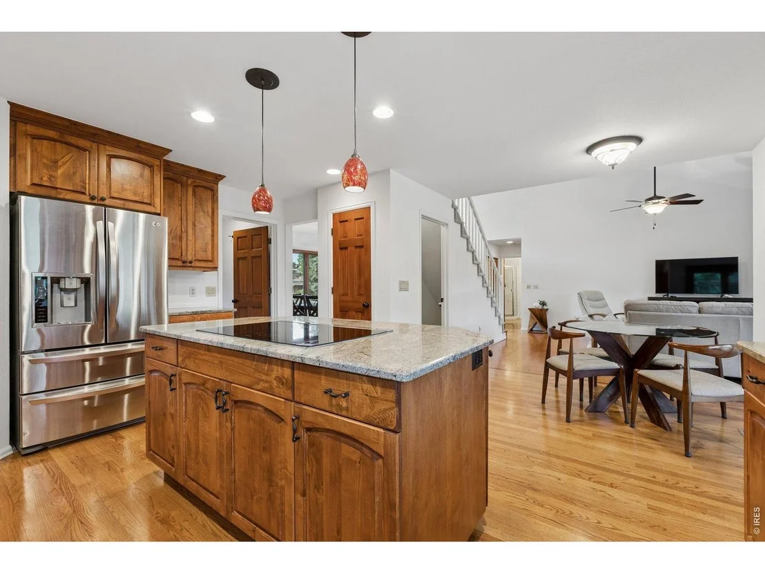 Photo of 6852 Peppertree Dr