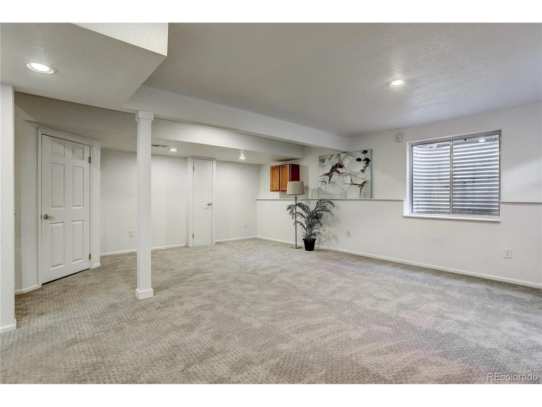 Photo of 12159 Deerfield Way