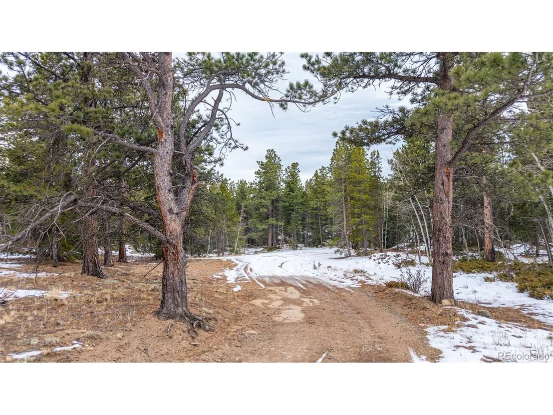 Photo of 190 Hard Way Rd