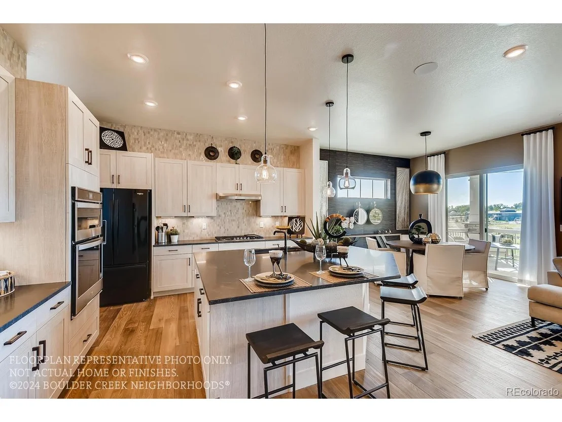 Photo of 833 W 129th Pl