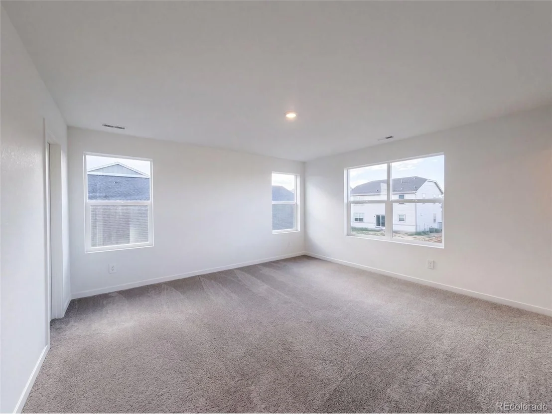 Photo of 4043 Shirley Dr