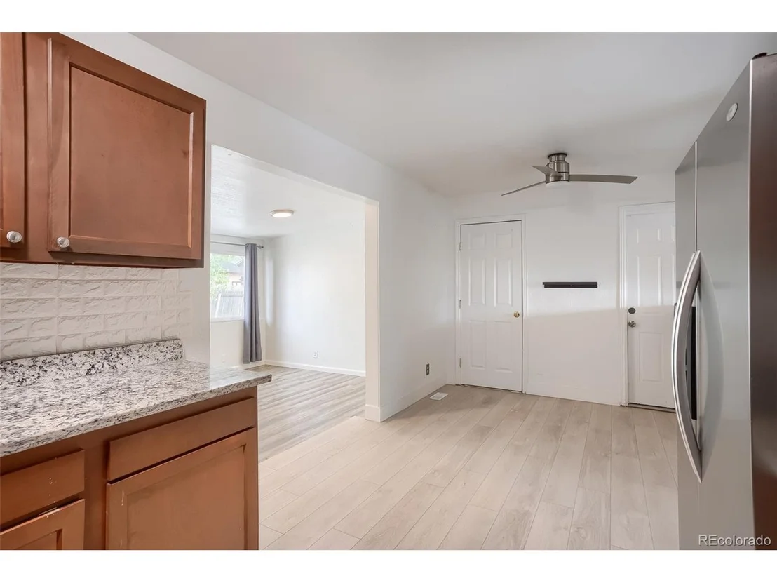 Photo of 5542 Sable St