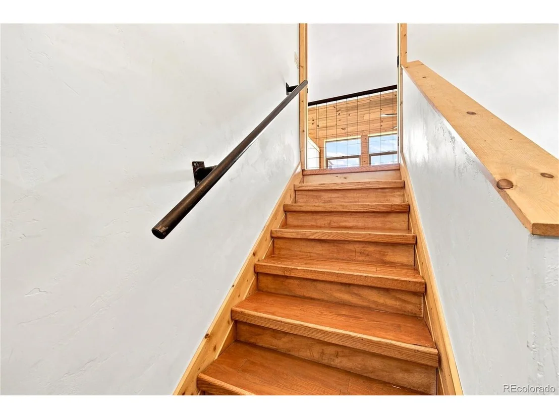 Photo of 958 Chalice Dr