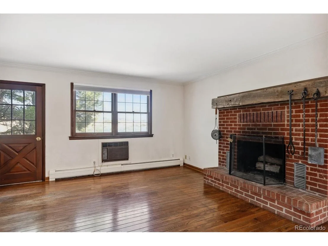 Photo of 7439 Cheyenne Dr