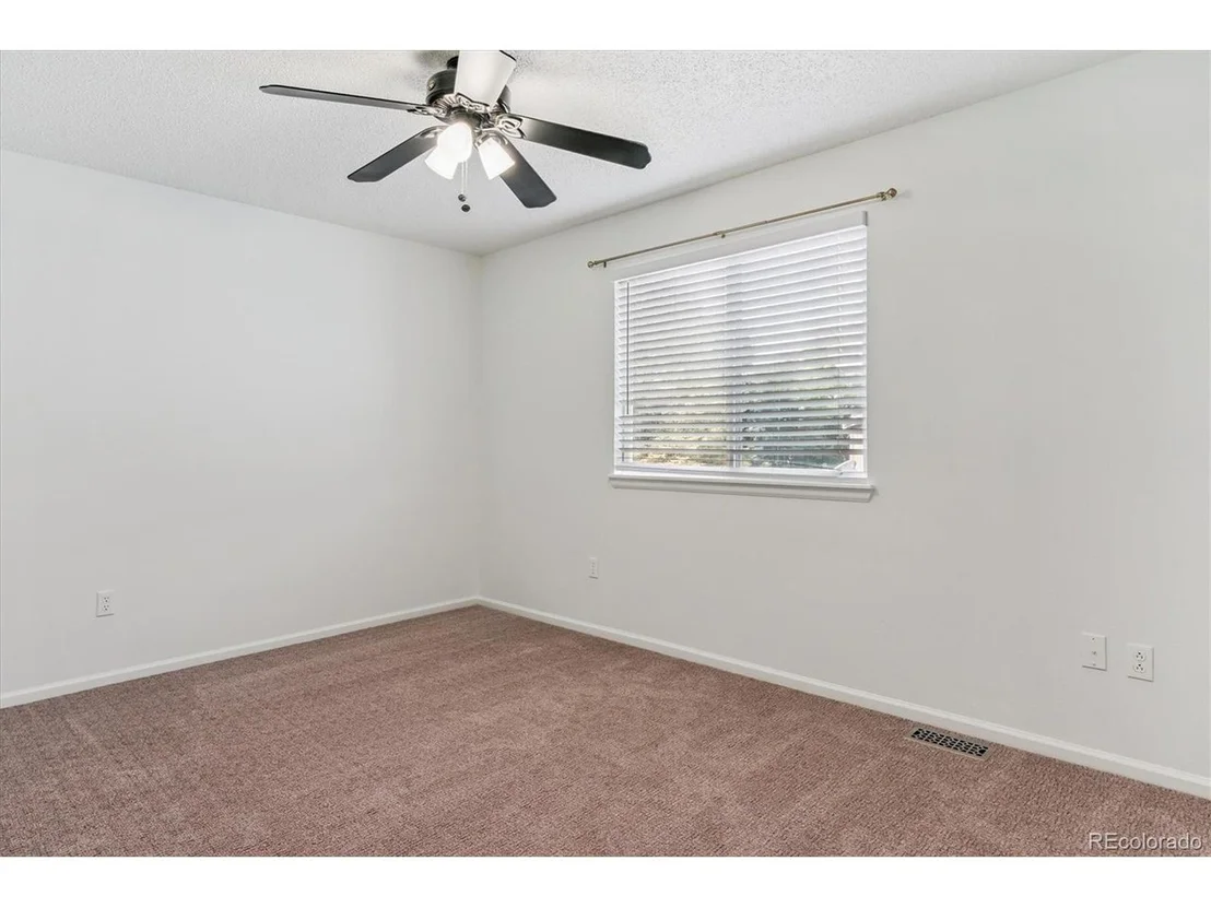 Photo of 832 Timbervale Trl