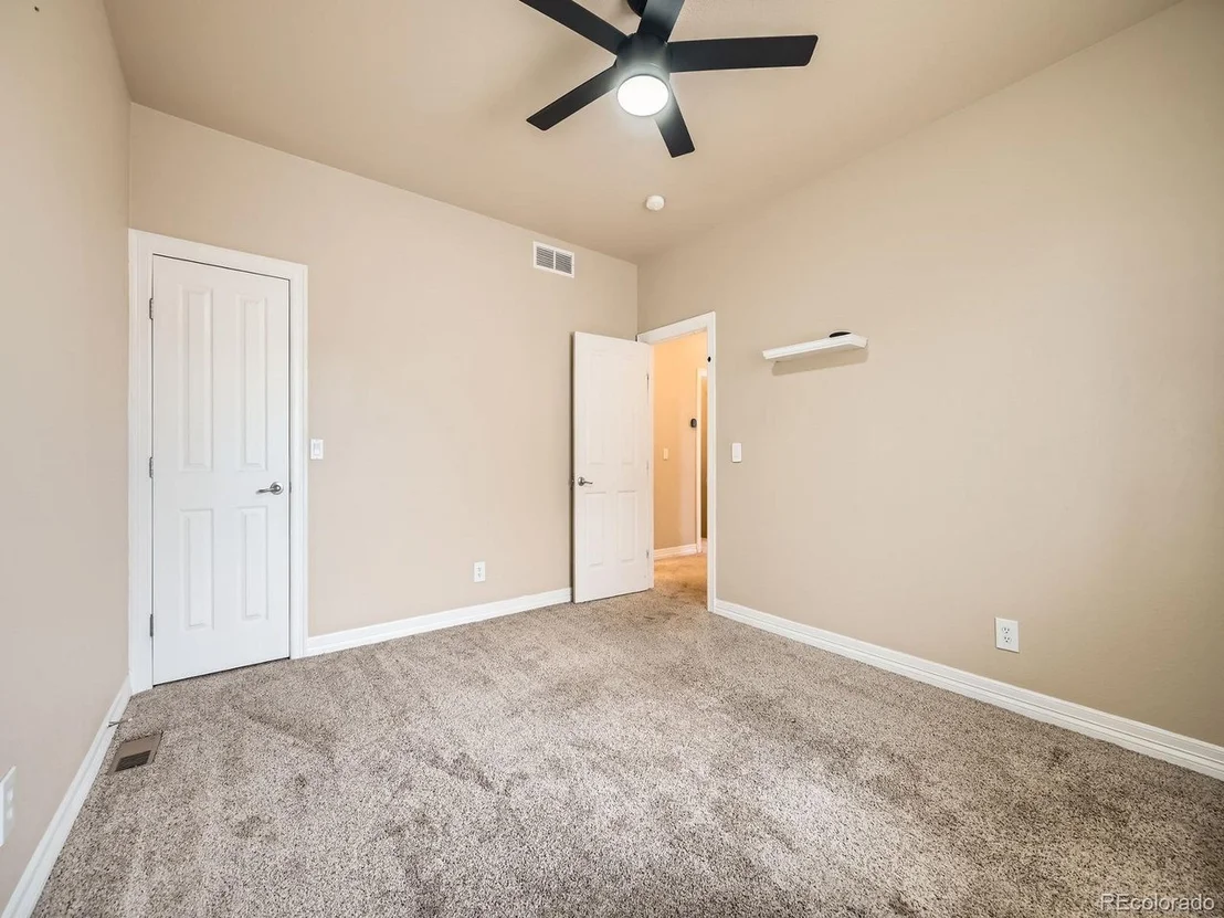 Photo of 4941 Silverleaf Ave