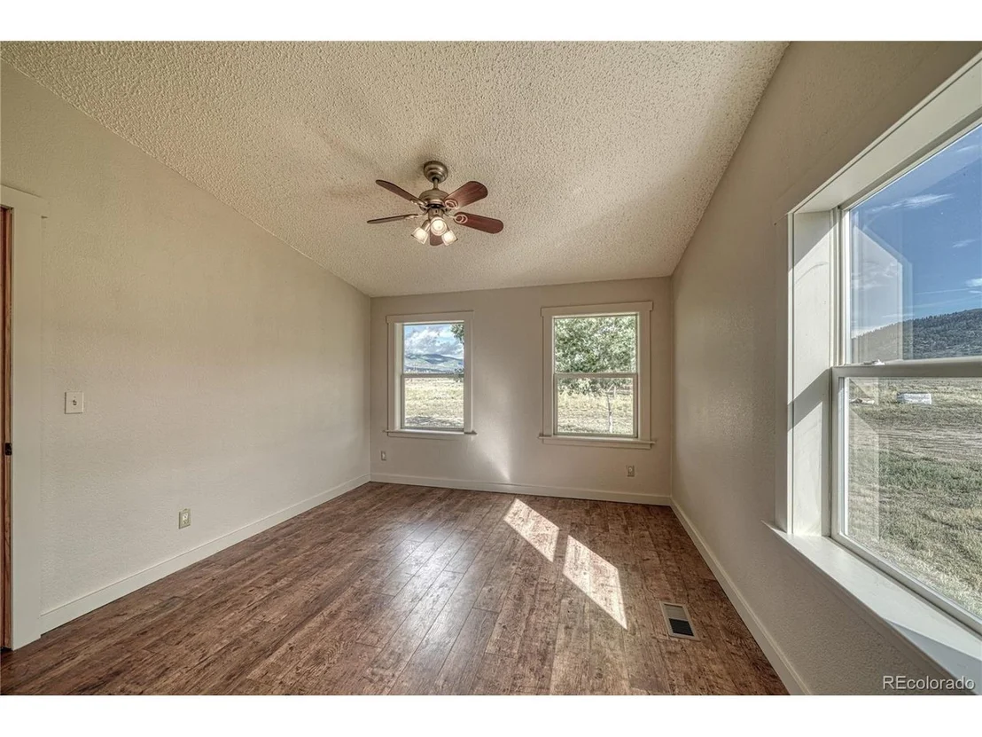 Photo of 46100 Hwy 285