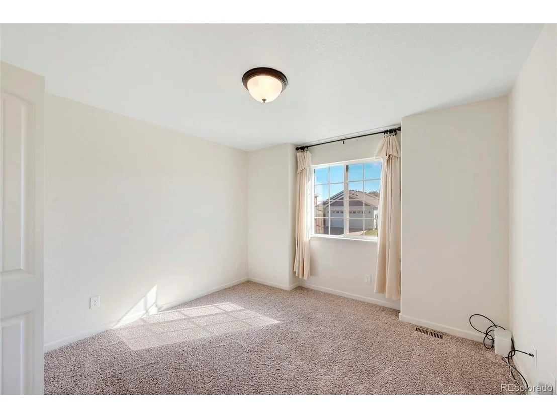 Photo of 2457 Shooting Star Way