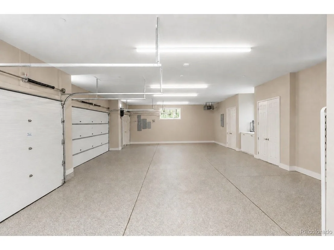 Photo of 940 Twisted Pine Rd