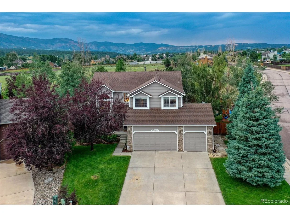 Photo of 17036 Park Trail Dr