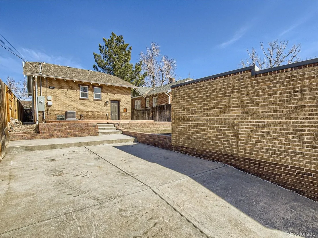 Photo of 3372 W 36th Ave
