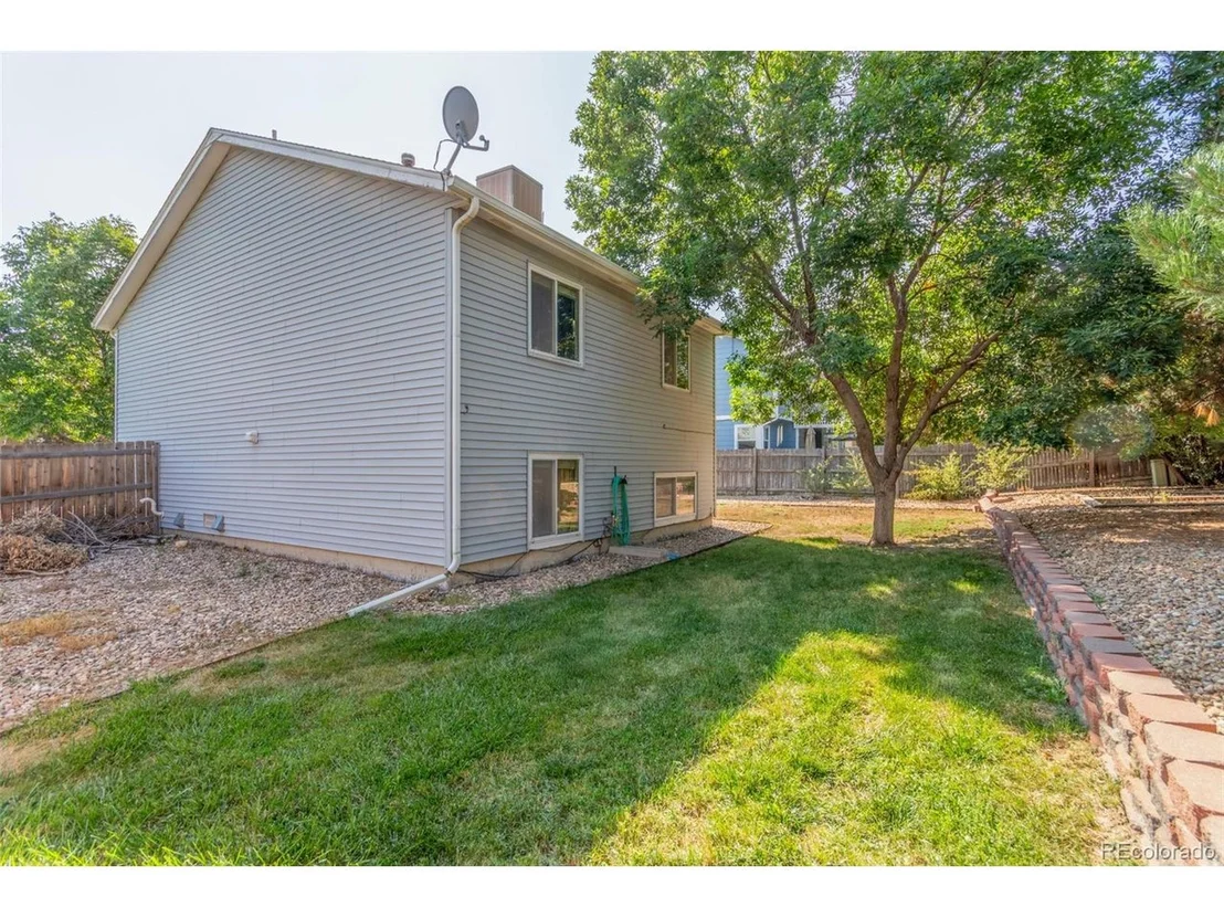 Photo of 10133 Saint Paul Dr
