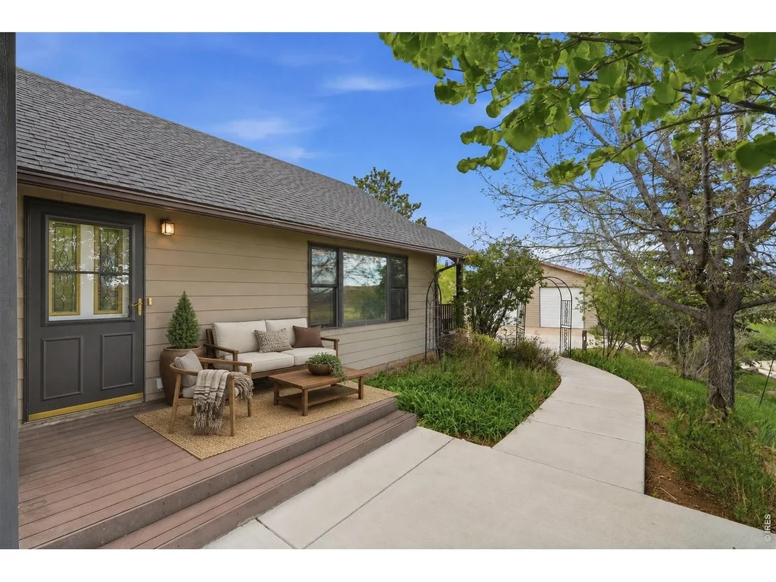Photo of 26 Poorwill Ln
