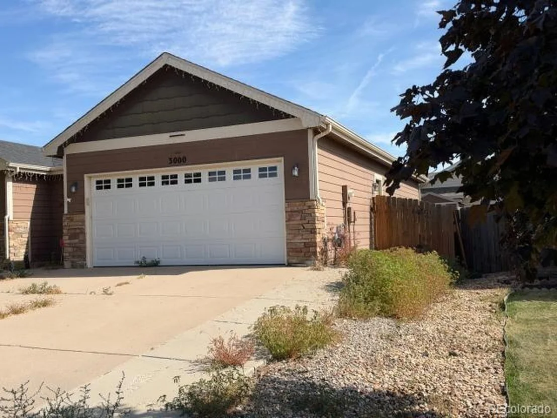 Photo of 3000 44th Ave