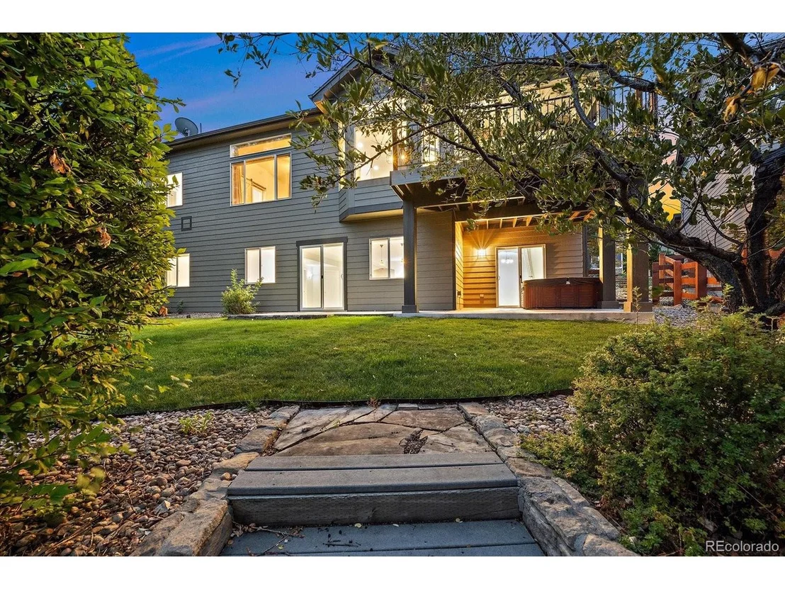 Photo of 828 Rabbit Run Dr