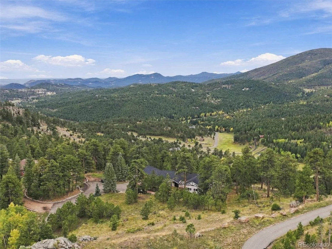 Photo of 35000 Fox Ridge Rd