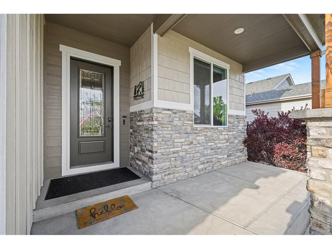 Photo of 250 Sutherland Dr