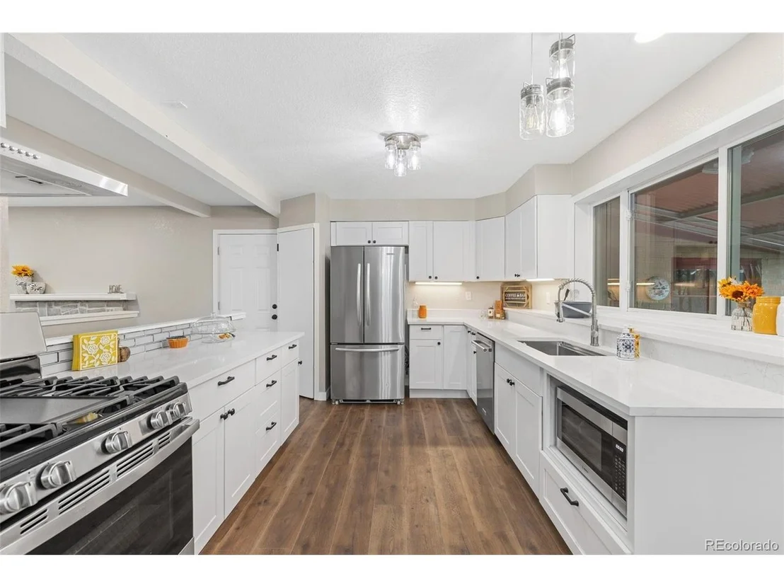 Photo of 100 Emerald St