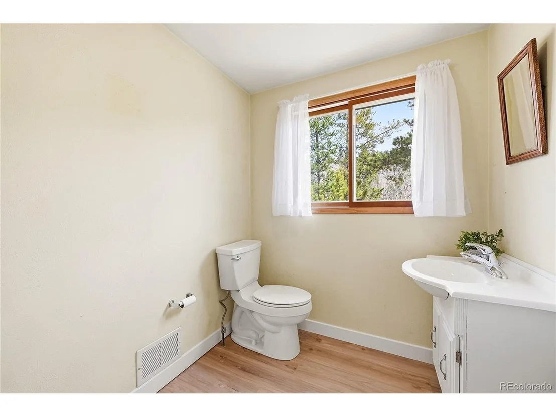 Photo of 10568 Walters Cir