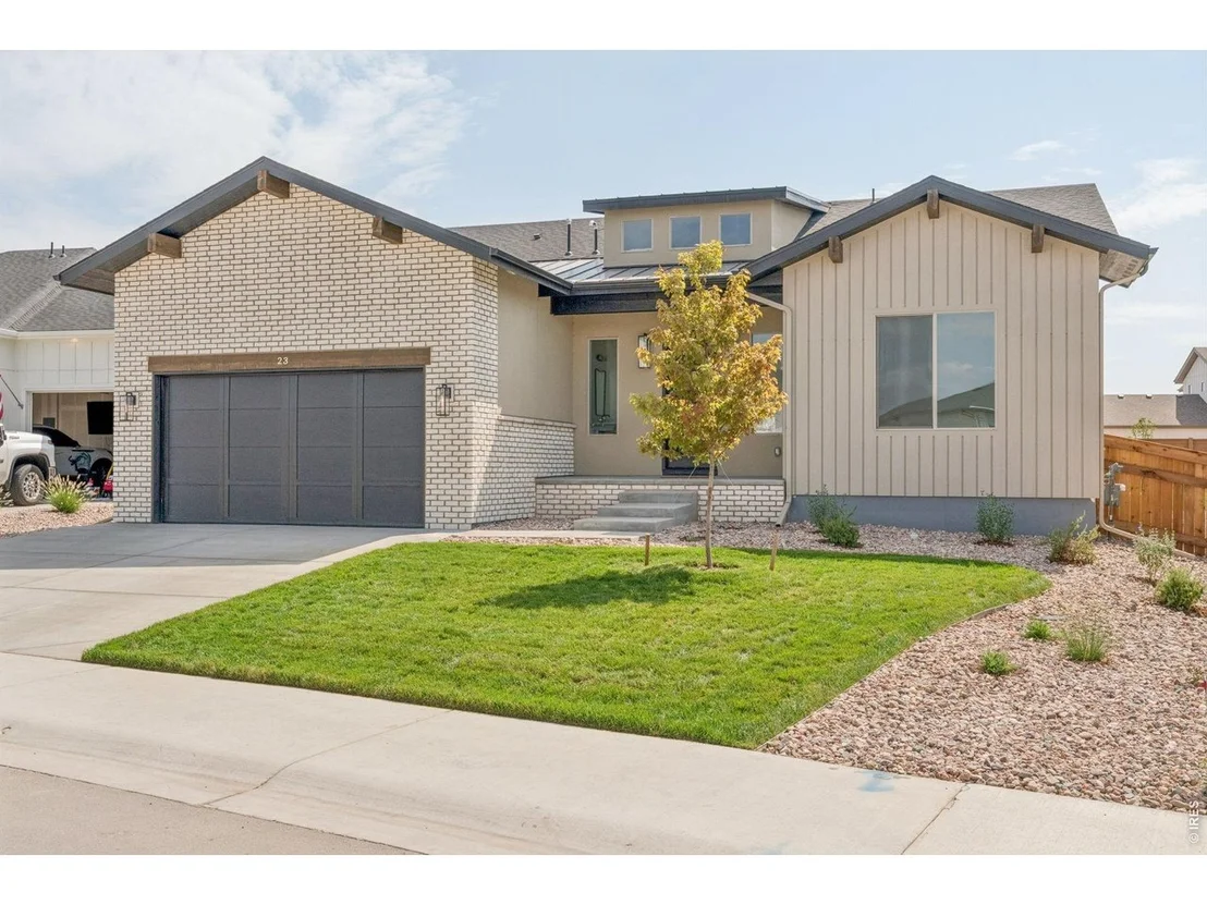 Photo of 23 Snowcap Dr
