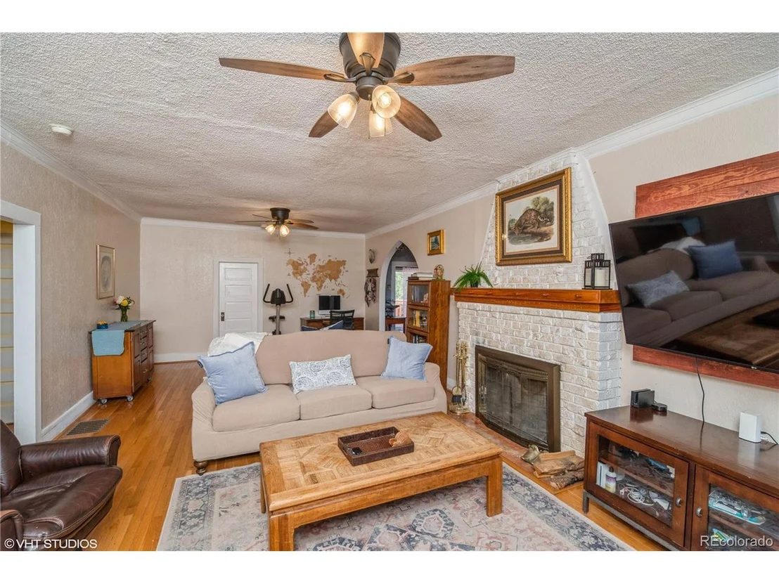 Photo of 3439 Burnham Dr