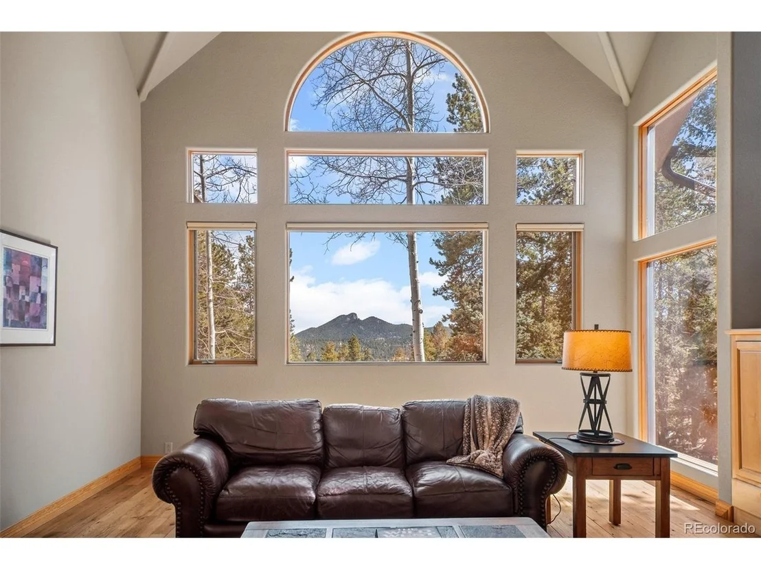 Photo of 11421 Belle Meade Dr