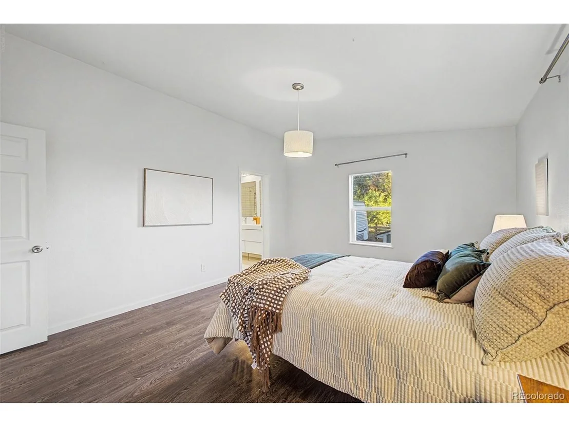Photo of 370 Irving St