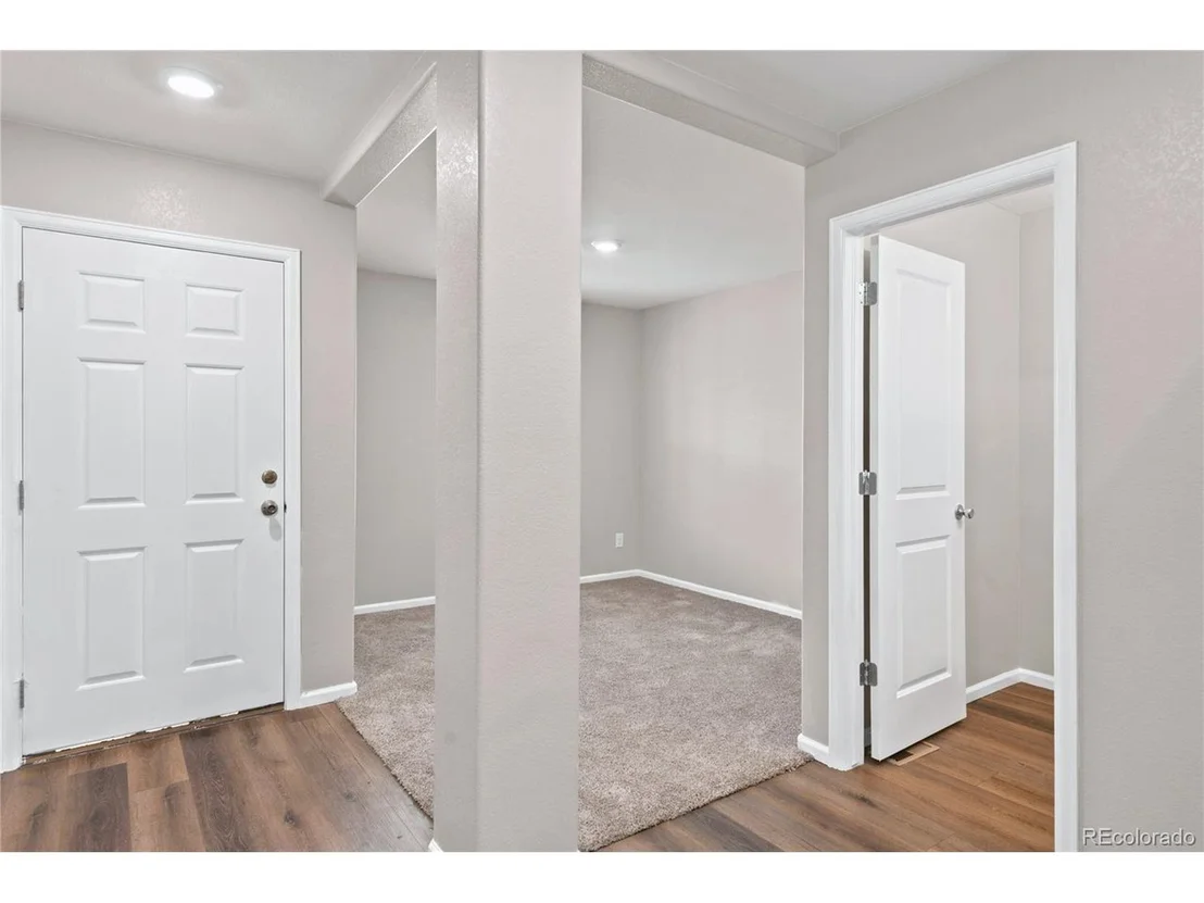 Photo of 47363 Lilac Ave
