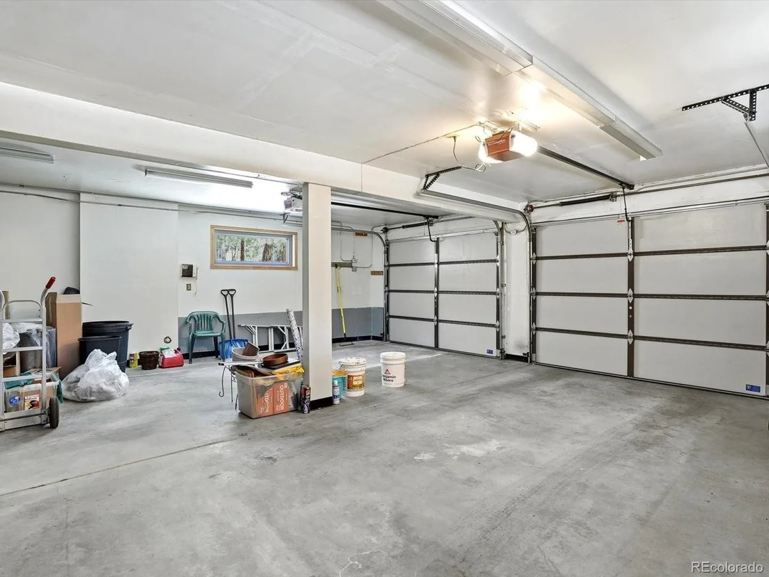 Photo of 8220 Iowa Gulch Rd