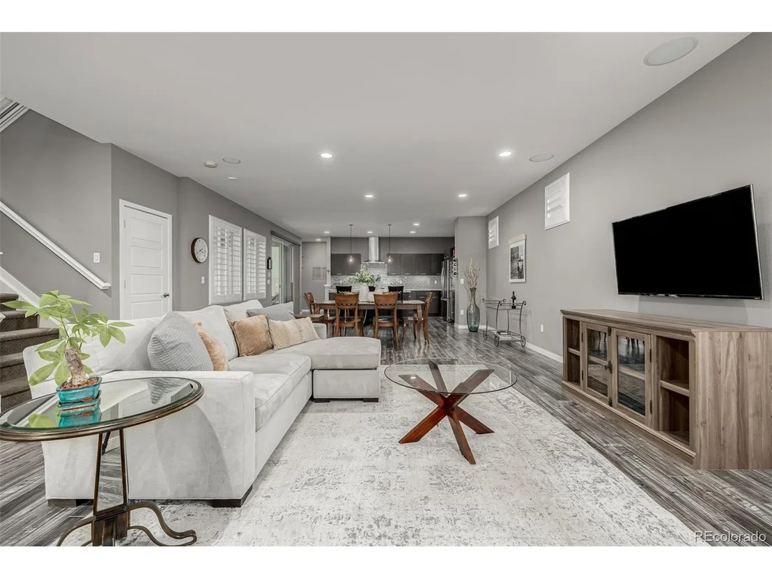 Photo of 9694 Dunning Cir