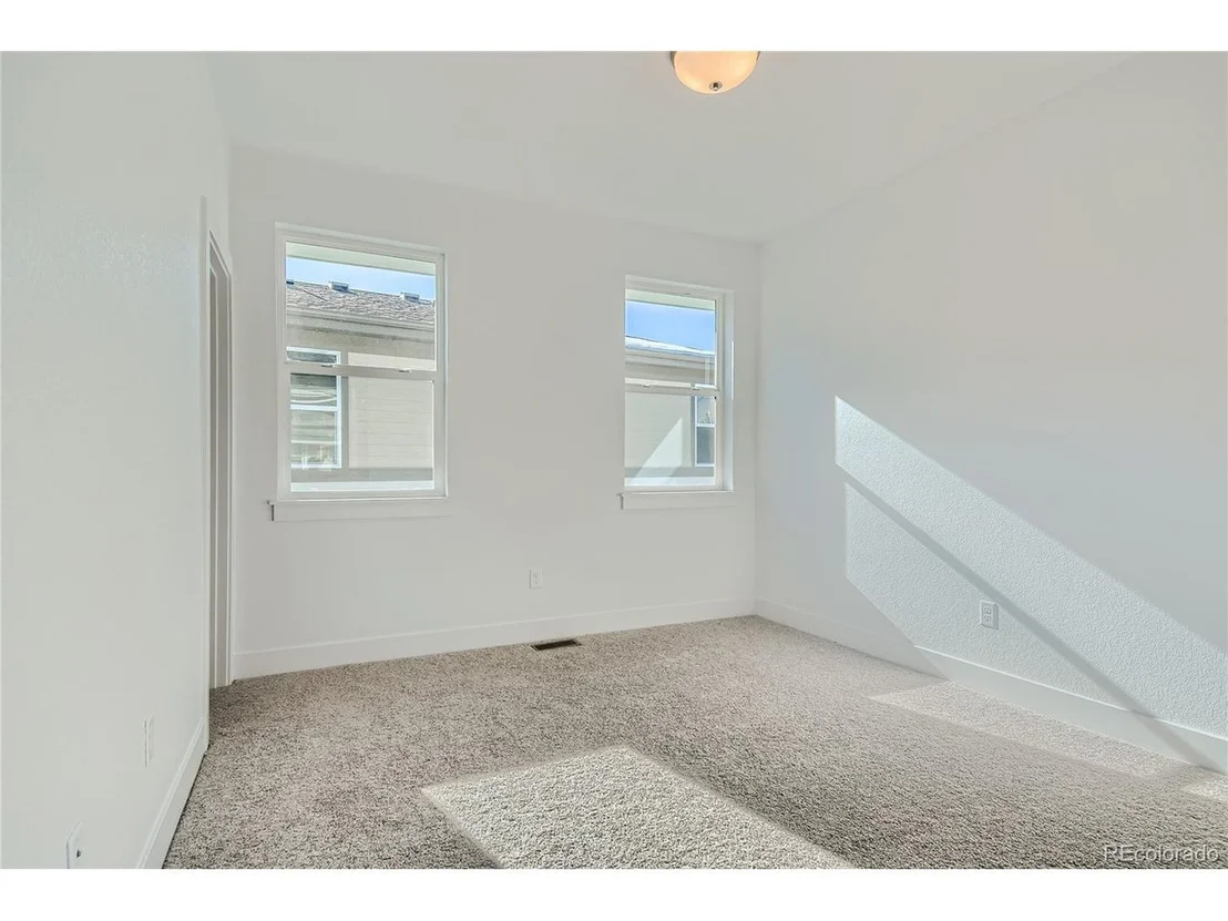Photo of 10333 Milwaukee Circle