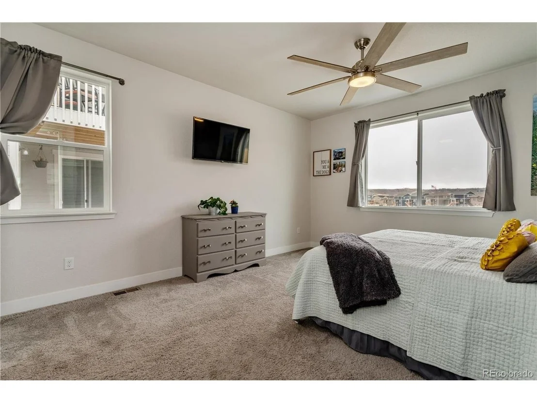 Photo of 2066 Peralta Loop